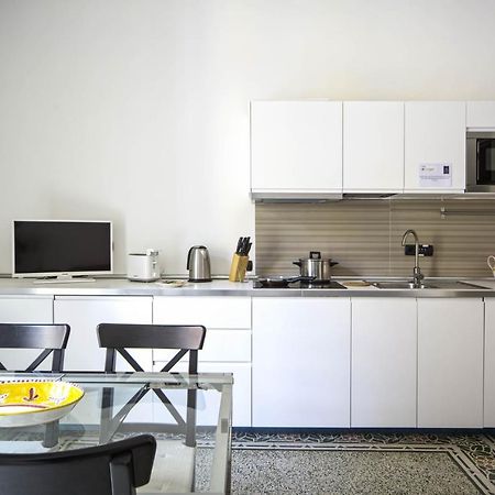 Casa Dante - Historic Apartment In The Perfect Naples Location Luaran gambar