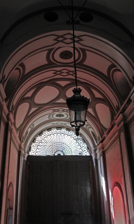 Casa Dante - Historic Apartment In The Perfect Naples Location Luaran gambar